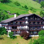 Kraehenbad 3*