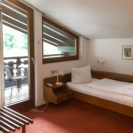 Szálloda Kraehenbad 3*