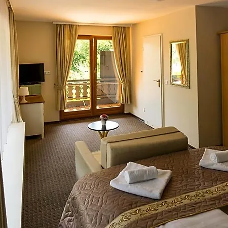 Kraehenbad 3*