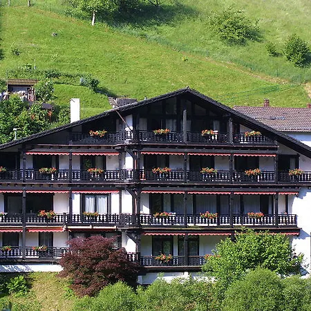 Kraehenbad Alpirsbach