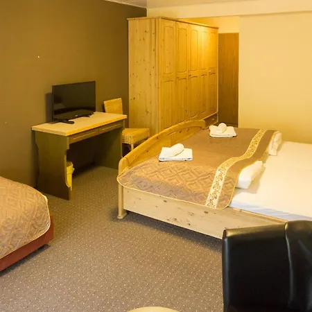 Kraehenbad Hotell 3*