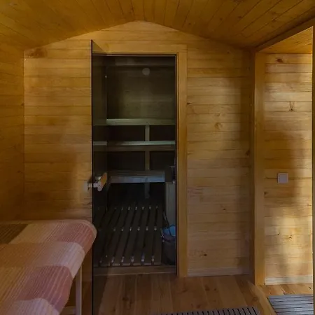 Szálloda Kraehenbad 3*